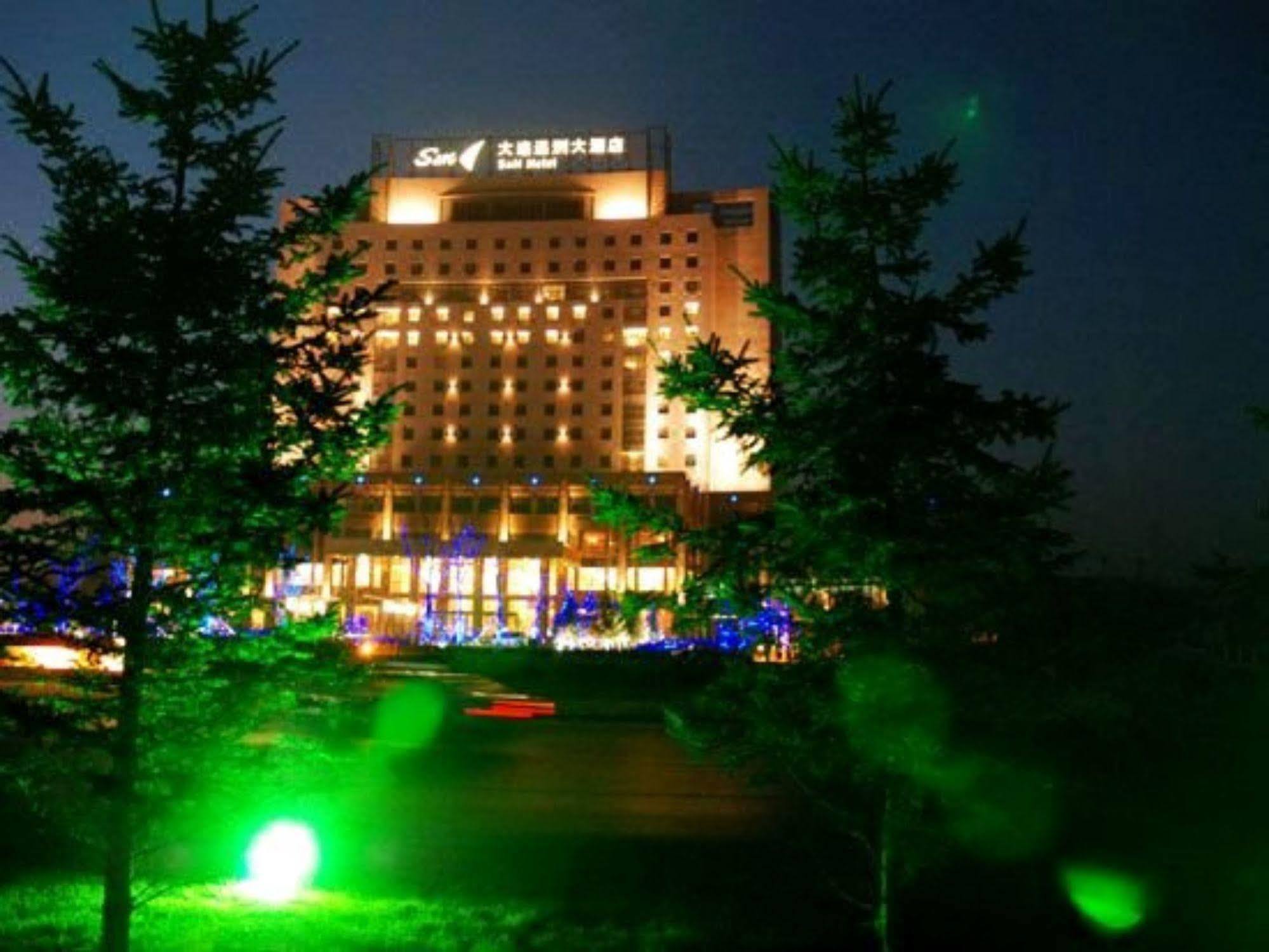 S&N Dalian Hotel Exterior foto